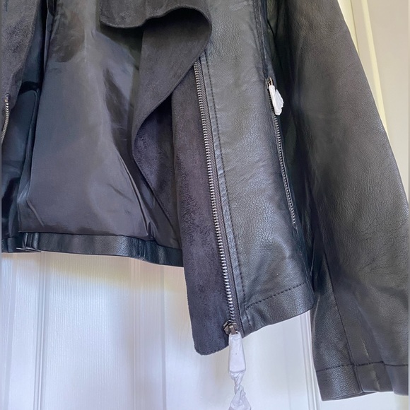 NWT JustFab Black Faux Leather & Suede Jacket - Picture 5 of 14